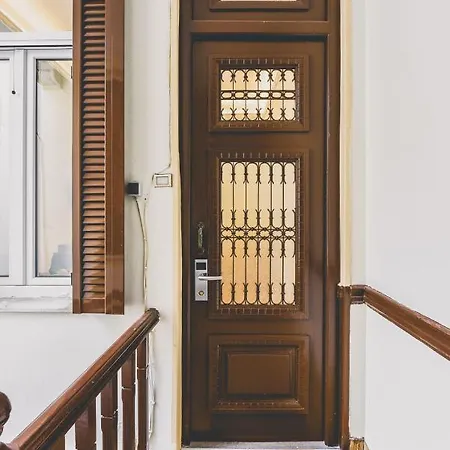Neoclassical Apartment Near Acropolis - Livingstone Crystal Athens Exterior photo